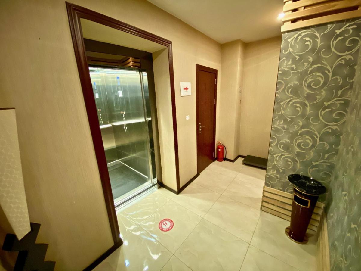 Velvet Hotel Тбилиси Екстериор снимка