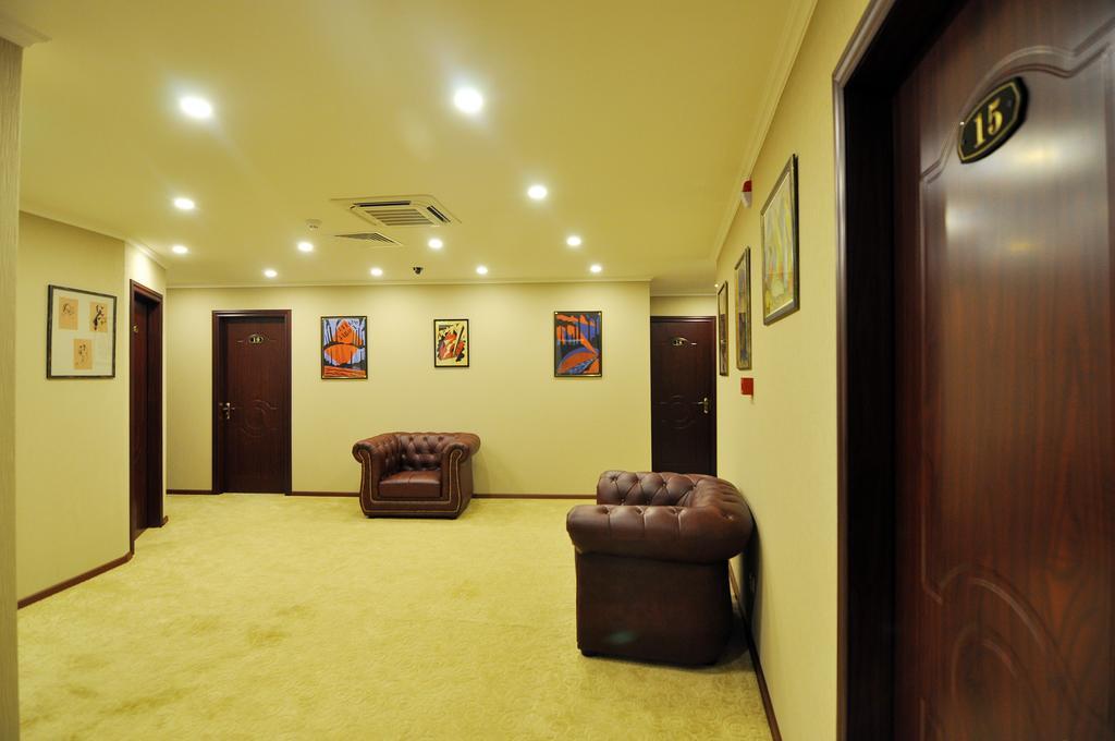 Velvet Hotel Тбилиси Екстериор снимка