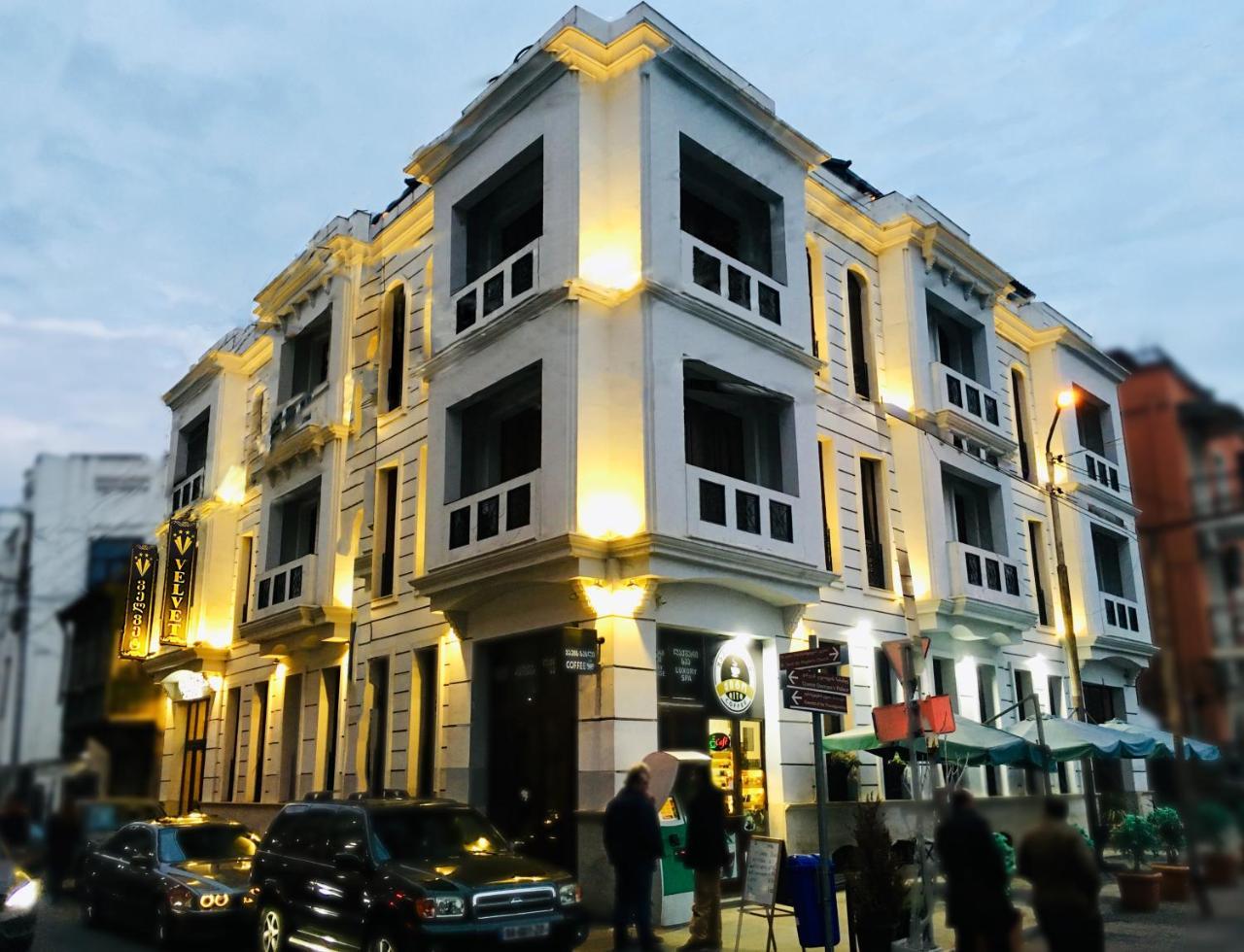 Velvet Hotel Тбилиси Екстериор снимка
